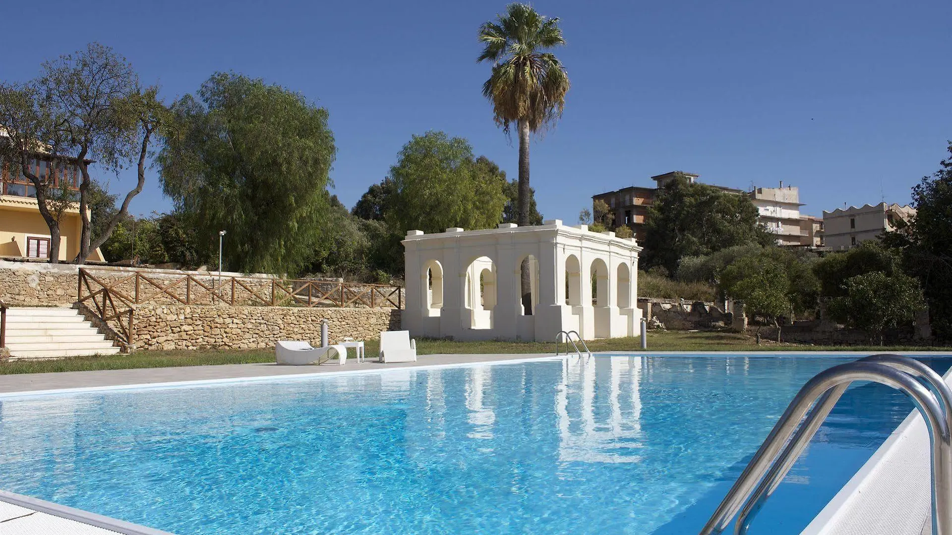 Hotel Villa Calandrino Шакка